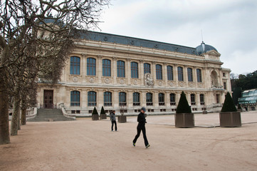 Naklejka premium façade musée de l'homme à Paris