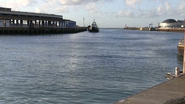 entr&eacute;e du port de boulogne