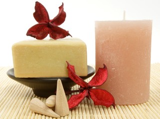 candle and soap © SpaPartners