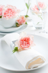 romantic table setting