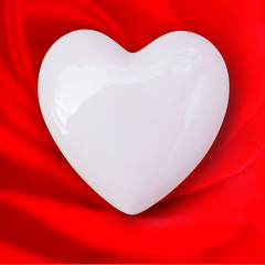 Liebe, weißes Herz auf rotem Grund, verliebt, verknallt