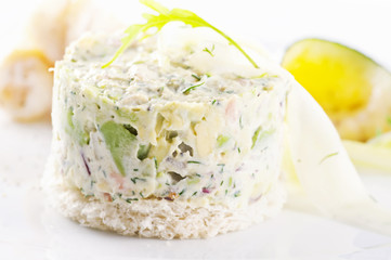 Tartar mit Avocado und Lachs