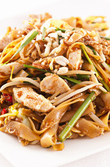 PAd Thai mit Hähnchen