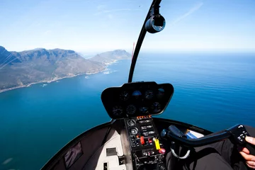 Tuinposter prachtige luchtfoto van Kaapstad vanuit de helikopter © michaeljung