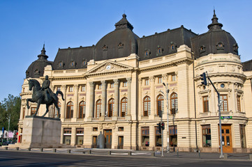 Fototapeta na wymiar Centralna Biblioteka Uniwersytecka, Bukareszt, Rumunia.
