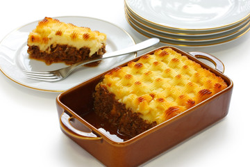 cottage pie, shepherd's pie, english cuisine