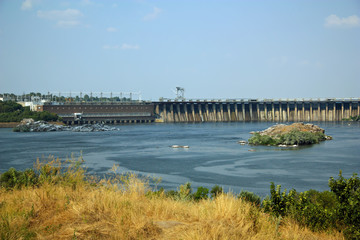 Fototapeta na wymiar Dniepr hydroelektrowni, Zaporoże, Ukraina