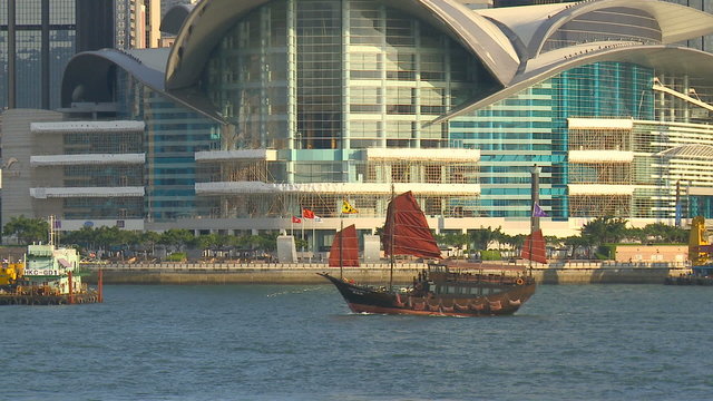 galleon passing Hong Kong Convention and Exhibition Centre