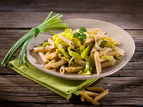 Pasta With Leek And Pepper, Healthy Food