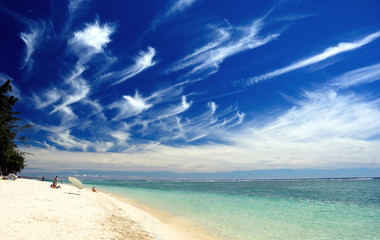 Ciel tournenté des plages Réunionnaises.