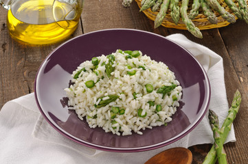 Risotto con asparagi