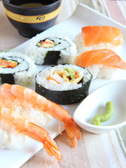 Sushi rolls