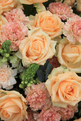 soft pink and white rose floral arrangement