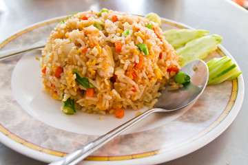 Fried rice with crab