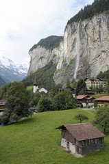 Staubbachfall above the Lautrebrunnen Valley