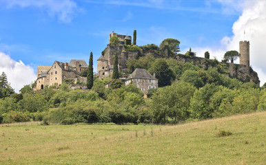 Fototapeta na wymiar Medieval castle walls and towers, Turenne, France