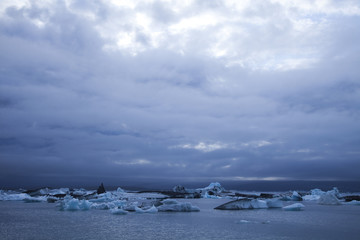 Fototapeta na wymiar Jokulsarlon glacier, Iceland