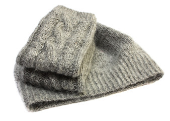 Knitted mittens and hat