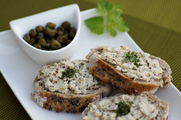 toast de rillettes de maquereau 2