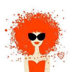 Vrouwenportret met oranje kapsel, zomerstijl