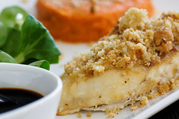 filet de daurade en crumble et purée de carotte 7