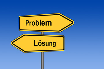 Umleitungsschild Problem Lösung vor blauem Himmel