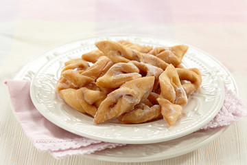 cookies with powdered sugar