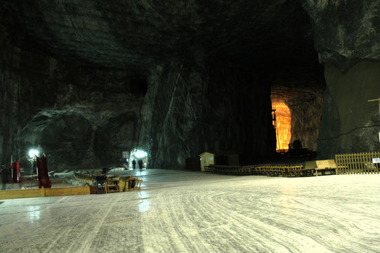 Praid (Parajd) underground salt mine