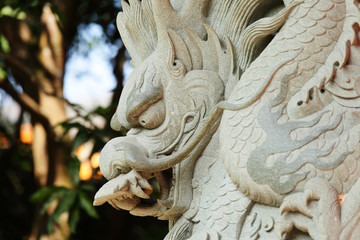 dragon statue in temple