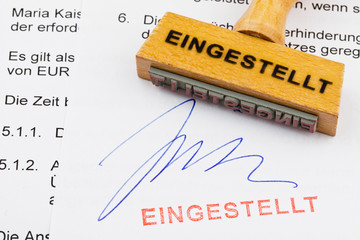 Holzstempel auf Dokument: eingestellt