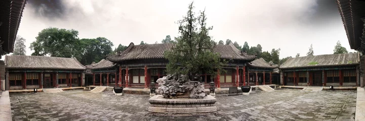 Fototapeten Courtyard in the summer palace © Cardaf