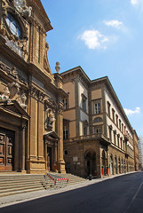 Fototapeta na wymiar Florence, Tornabuoni ulica.