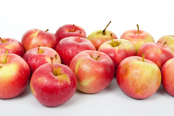 Red apples