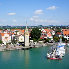 LINDAU am Bodensee / Stadtpanorama