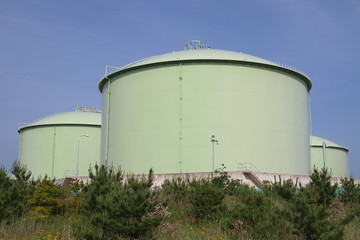 Fuel(oil) tanks in territory of a petrofactory.