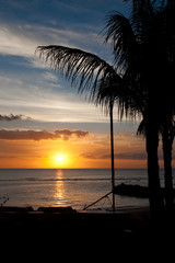 Naklejka na ściany i meble Mauritius Sonnenuntergang am Strand