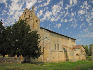Fototapeta na wymiar Abbaye de Blasimon, Gironde, Aquitaine