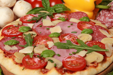 Zutaten für Pizza Speciale