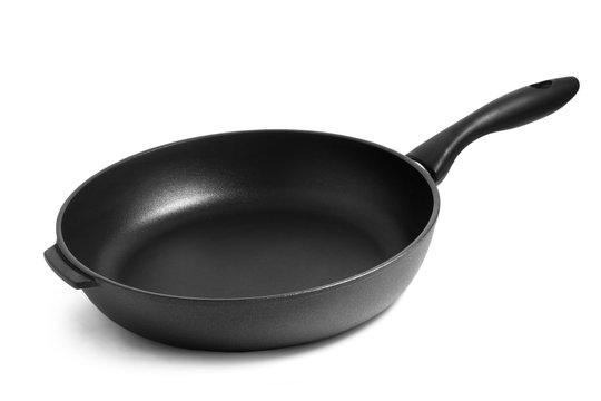 pan black frying isolated on white background