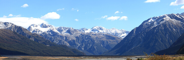 Fototapeta na wymiar Arthur's pass National Park New Zealand