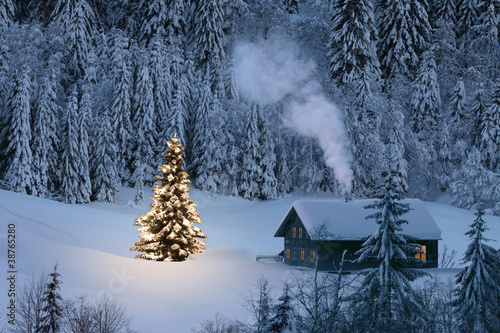 "Weihnachten in den Bergen" Stockfotos und lizenzfreie Bilder auf 