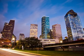 Zelfklevend Fotobehang Downtown Houston at traffic time © oliclimb