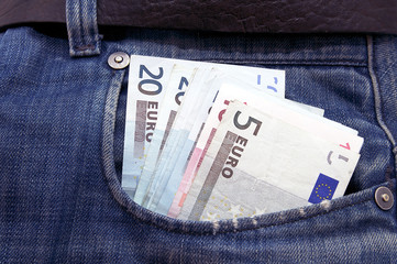 евро деньги в кармане штанов - obrazy, fototapety, plakaty