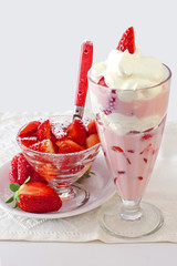 Erdbeershake und Erdbeeren