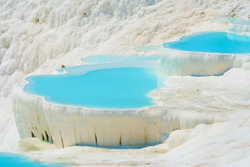 Zelfklevend Fotobehang Pamukkale-bassins © tverkhovynets