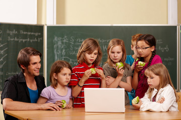 moderne Lernmethode in Grundschule