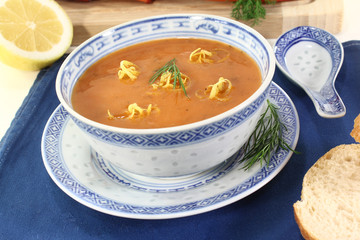 asiatische frische Hummercremesuppe
