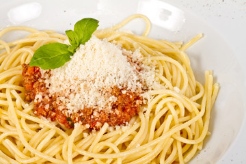 spaghetti pasta with tomato beef sauce