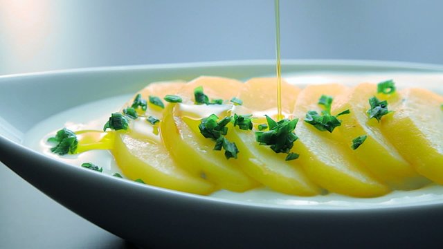Erdapfel auf Quark