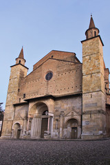Fototapeta na wymiar Fidenza, Duomo